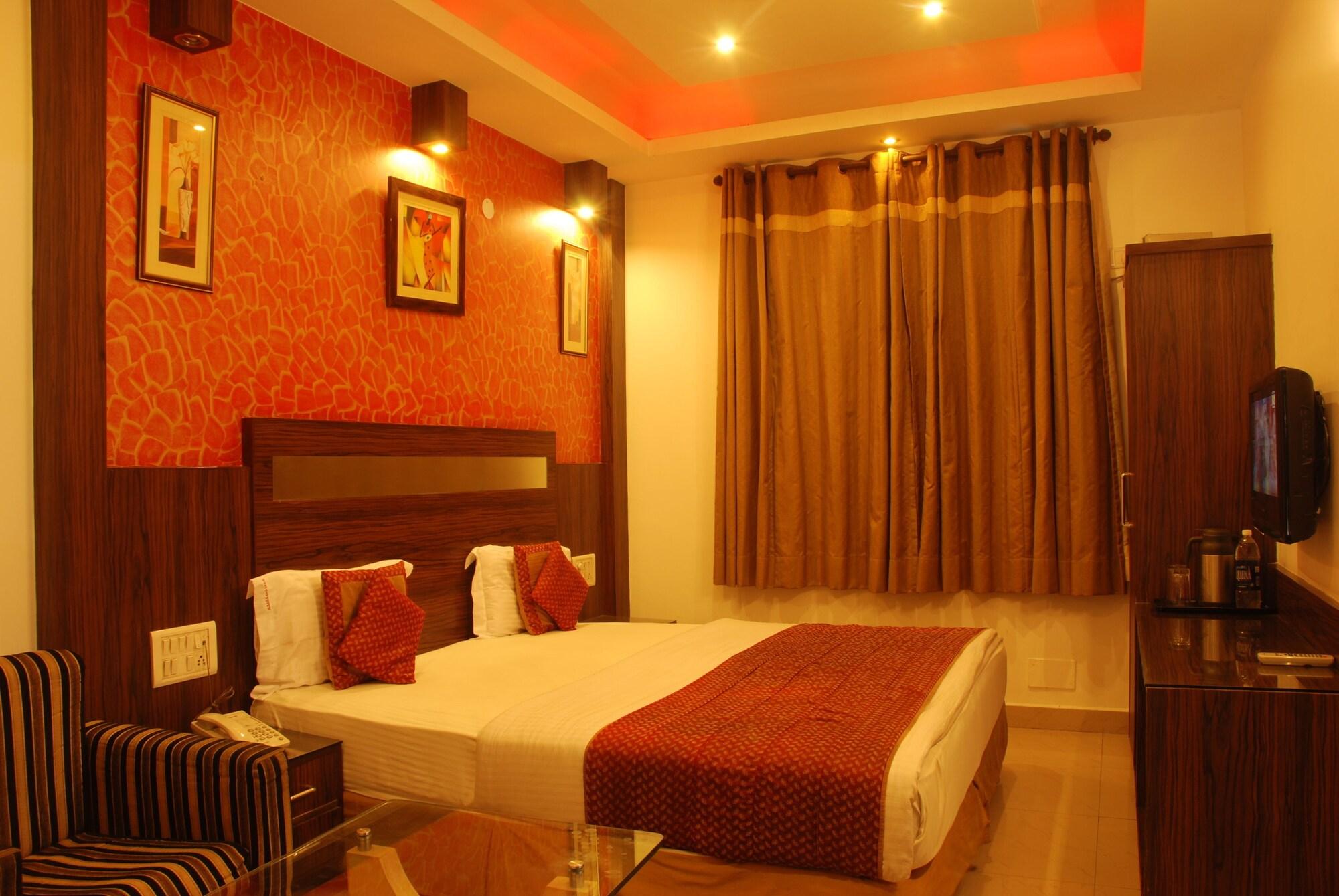 Hotel Baba Deluxe Near New Delhi Railway Station And City Center -By Rcg Hotels 外观 照片