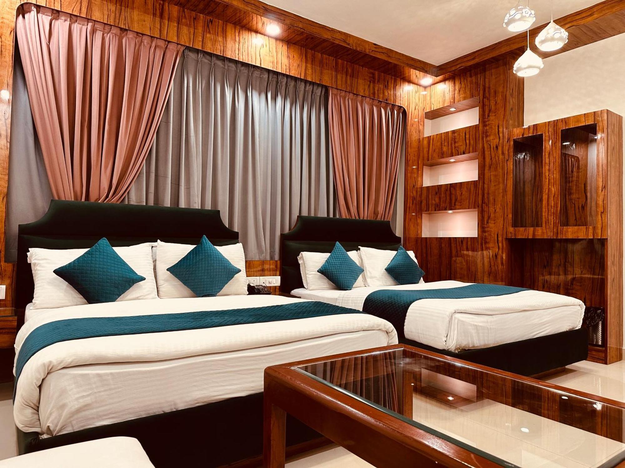 Hotel Baba Deluxe Near New Delhi Railway Station And City Center -By Rcg Hotels 外观 照片