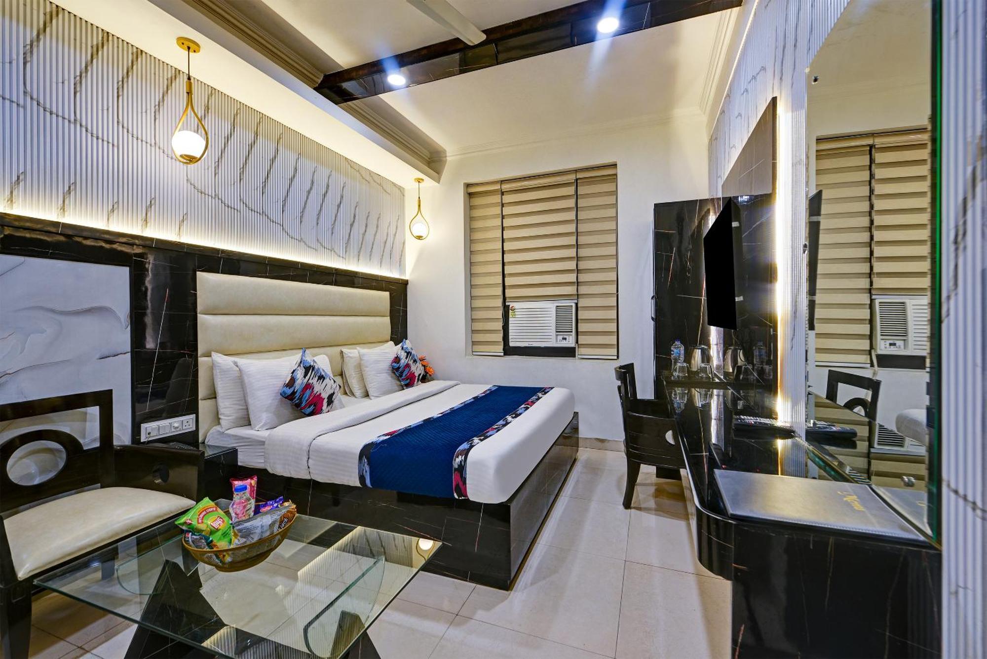 Hotel Baba Deluxe Near New Delhi Railway Station And City Center -By Rcg Hotels 外观 照片