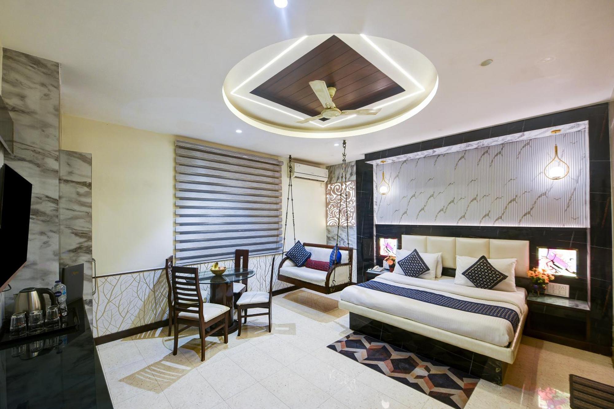 Hotel Baba Deluxe Near New Delhi Railway Station And City Center -By Rcg Hotels 外观 照片